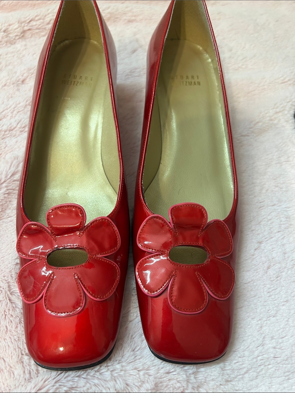 STUART WEITZMAN BAGONIA Red Flower patent leather slip on block Heels size 7.5 - Picture 5 of 10